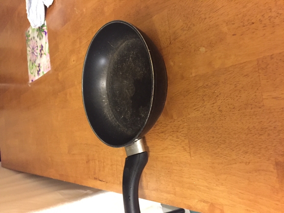 12--small non-stick pan--2$  小的不粘锅.JPG