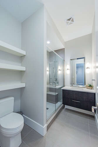 1705 Fiddlehead Pl Unit 105-small-025-029-Ensuite-334x500-72dpi.jpg