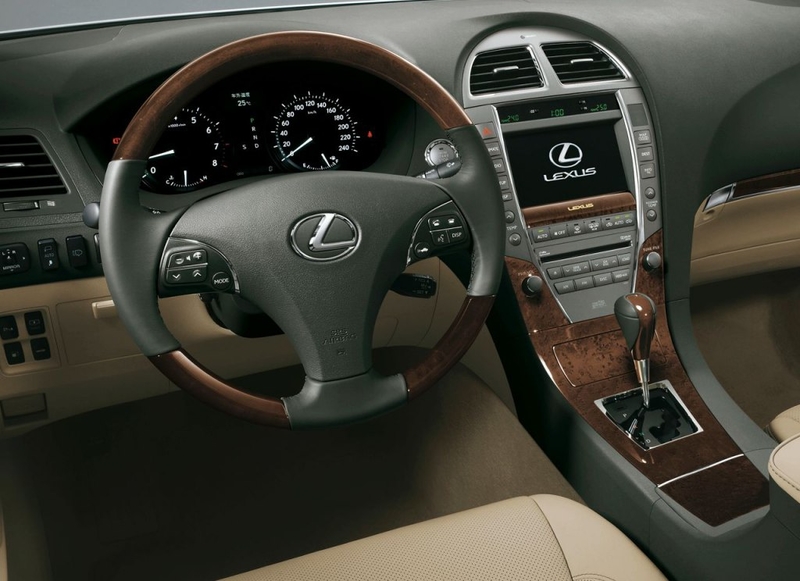 lexus-es350-2010-3.jpg